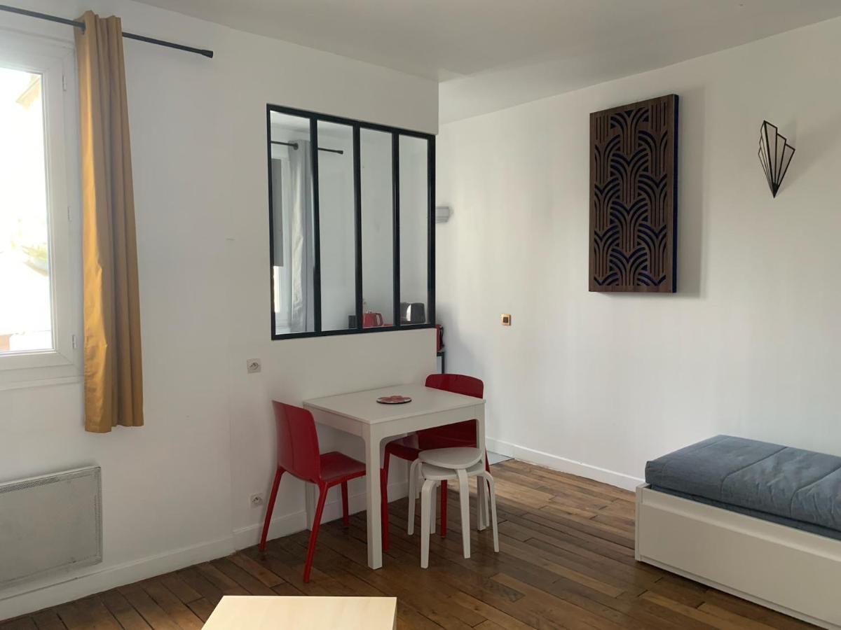 Studio Perfect For 2 Adults And 1 Kid, And Up To 2 Kids - Jourdain 20E, 25Mn To Louvre Via Line M11 Париж Экстерьер фото